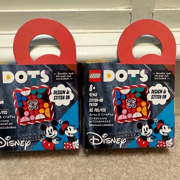 Lego Disney Stitch on Patch #41963 (two) - Picture 1 of 1
